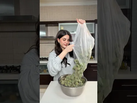 موسم اللوز الأخضر 😍