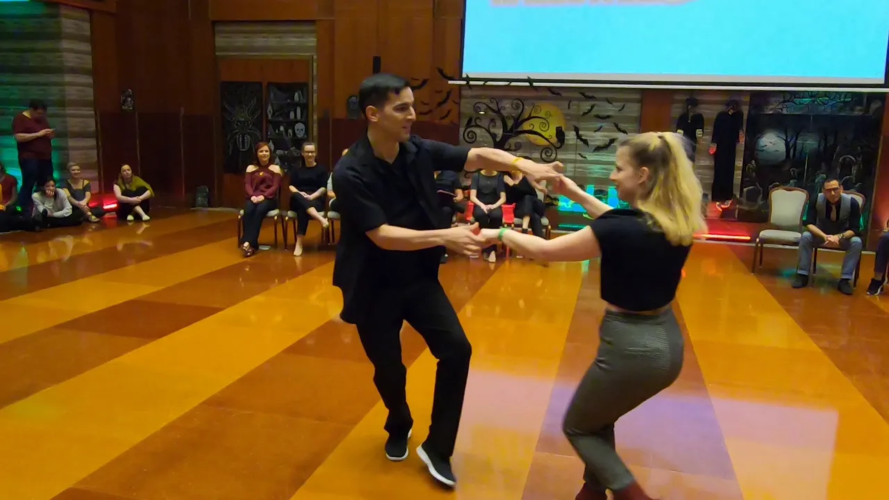 Ibirocay Regueira & Stella Schletterer - 2nd place All-Stars Jack&Jill - Warsaw Halloween Swing 2019