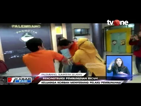 Ricuh! Rekonstruksi Pembunuhan Sopir Taksi Online Diwarnai Aksi Saling Pukul