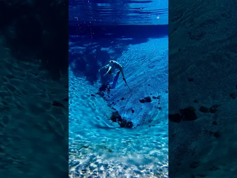π #underwater #freediver #freediving #springs