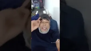 عبدالرزاق البكوش يخرج عن السيطرة 