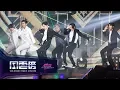 Download Lagu SUPER JUNIOR – Black Suit / Sorry, Sorry / Bonamana ( 14th KKBOX Music Awards Artist of the Year)