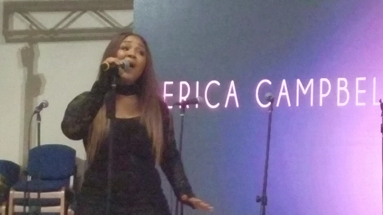 Erica Campbell Live WELL DONE .... i am POWHERFUL