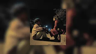 حاسة بيك مسرعة            نانسي عجرم دندنها