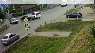 THE MOST DANGEROUS INTERSECTION IN THE WORLD RUSSIA