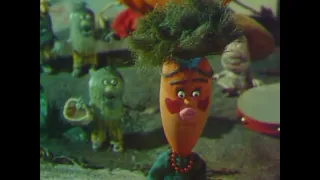 Ходить гарбуз по городу український мультфільм українське мультик гарбуз овочі 