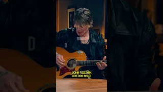 John Rzeznik from Goo Goo Dolls shows me his “Name” tuning #guitar #song #shorts