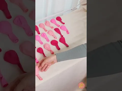 أحذية مستوحاة من Loewe يمكنك صنعها بنفسك باستخدام البالونات فقط 💖