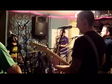 Clipe de Heaven Sent and Hell Bent (Brian's Last Rehearsal) - The Holophonics