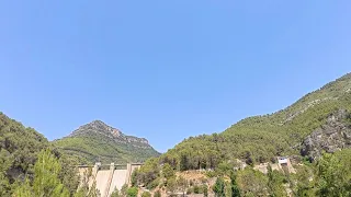 Passing Through Paradise: Scenic Mountain Dam & Green Valleys | Roadgaze