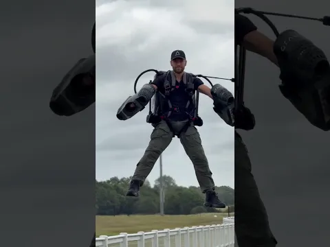 It’s your turn. Experience human flight with Gravity Industries 🚀 office@gravity.co