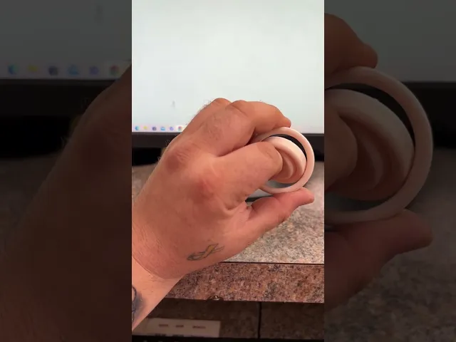 Small Fidget Ring - Extremely Satisfying - Print in Place video thumbnail