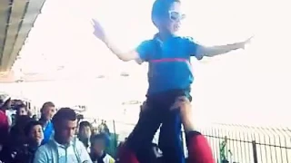 أي واي الستيك تيك الحلوة حلوة أي واي واي الستيك                دندنها