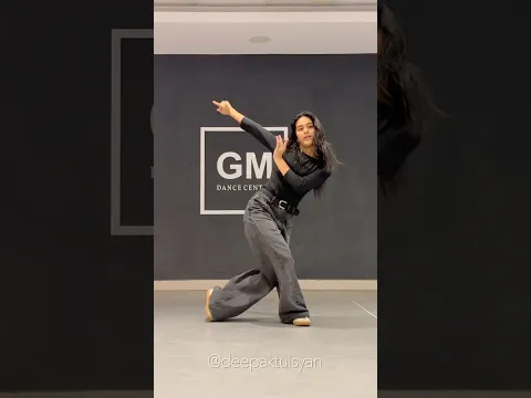 Annie Killing it 🔥✨ #getonthefloor #deepaktulsyanchoreography