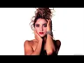 Lagu Madonna - Who's That Girl (Extended Remix)