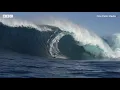 Surfer's 'shock' reunion with long-lost board - BBC News