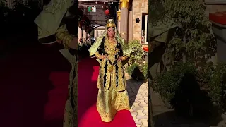 اناقة و جمال تصديرة العروسة العنابية Yearofyou 