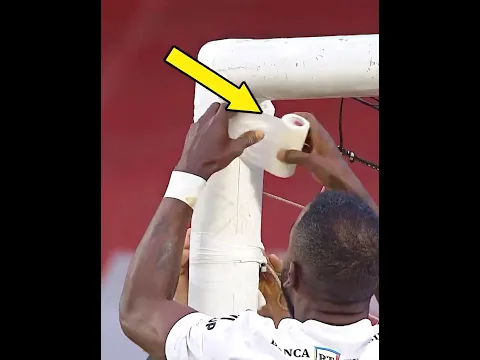 Players vs Goal Post + HIM