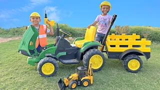 Kid Mechanic Fixes a Stopped Tractor! 🚜 JCB & Construction Toys Adventure for Kids