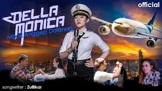 Download DELLA MONICA - MBOK ANGGEP DOLANAN | Official Music Video MP3
