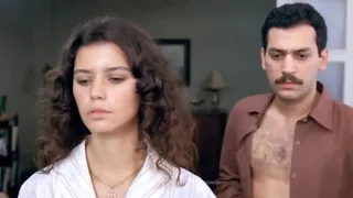 بنت بتقع في عشق معيد بالجامعة وبيكتشف أنها فتاة ليل وبتتغير حياته بعد مابتتورط بجريمة قتل قدام عنيه 