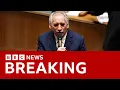Download Lagu French government collapses as MPs vote to oust prime minister | BBC News