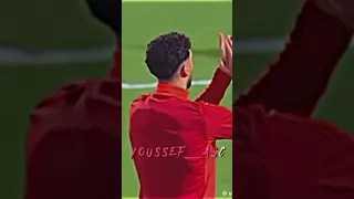 قالك خسيس يؤتمن باع الأصيل بالمال وسام 