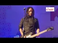 ESTRANGED FEAT VELVET ADUK - HANCUR AKU (LIVE)