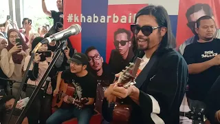 Download Hujan - Pagi Yang Gelap Akustik MP3