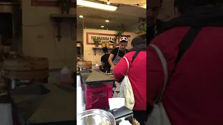 פיתה פנדה דוכן אוכל מומלץ בשוק הכרמל 