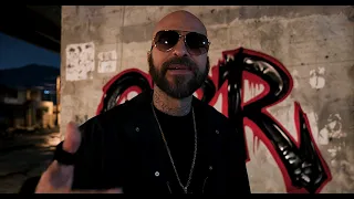 Mr Pomel y el Sensei - Cartel de Santa  | @elcarteldesantatv​