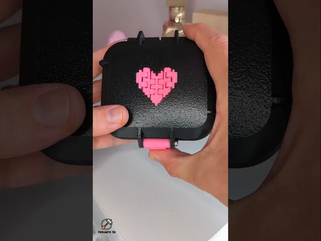 Articulated Pixel Heart Storage Box video thumbnail