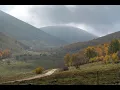 Bigfoot stone Valley to enjoy the autumn scenery