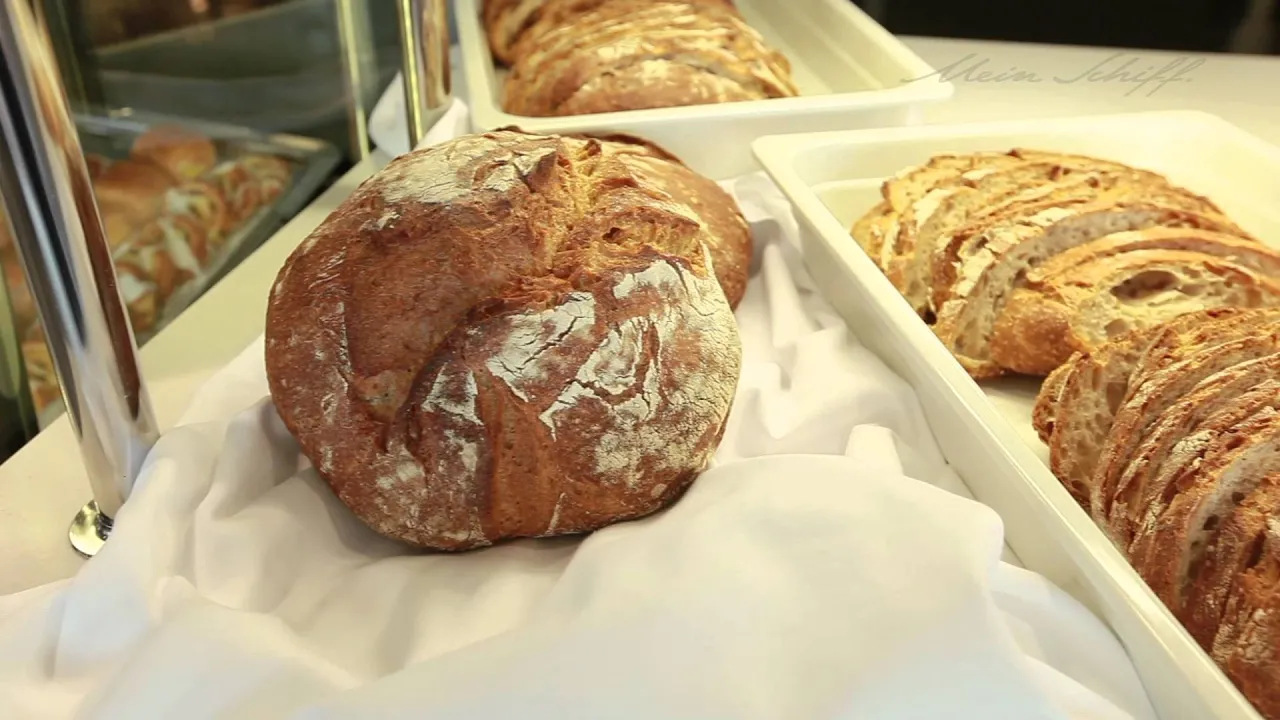 Brötchen backen ganz einfach ohne Kneten und über Nacht. Das schöne an diesem Rezept ist, dass wir d. 