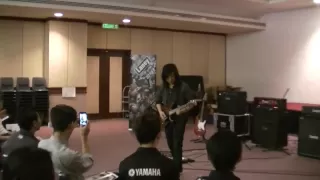 Download Jack Thammarat  - Mr.Frontman live at Yamaha Music Malaysia (Laney Clinic) MP3