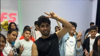 Chunnari chunnari shuffle dance workshop Kunal More is live!