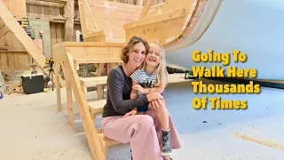 Building stairs and preparations – Ep. 402 RAN Sailing