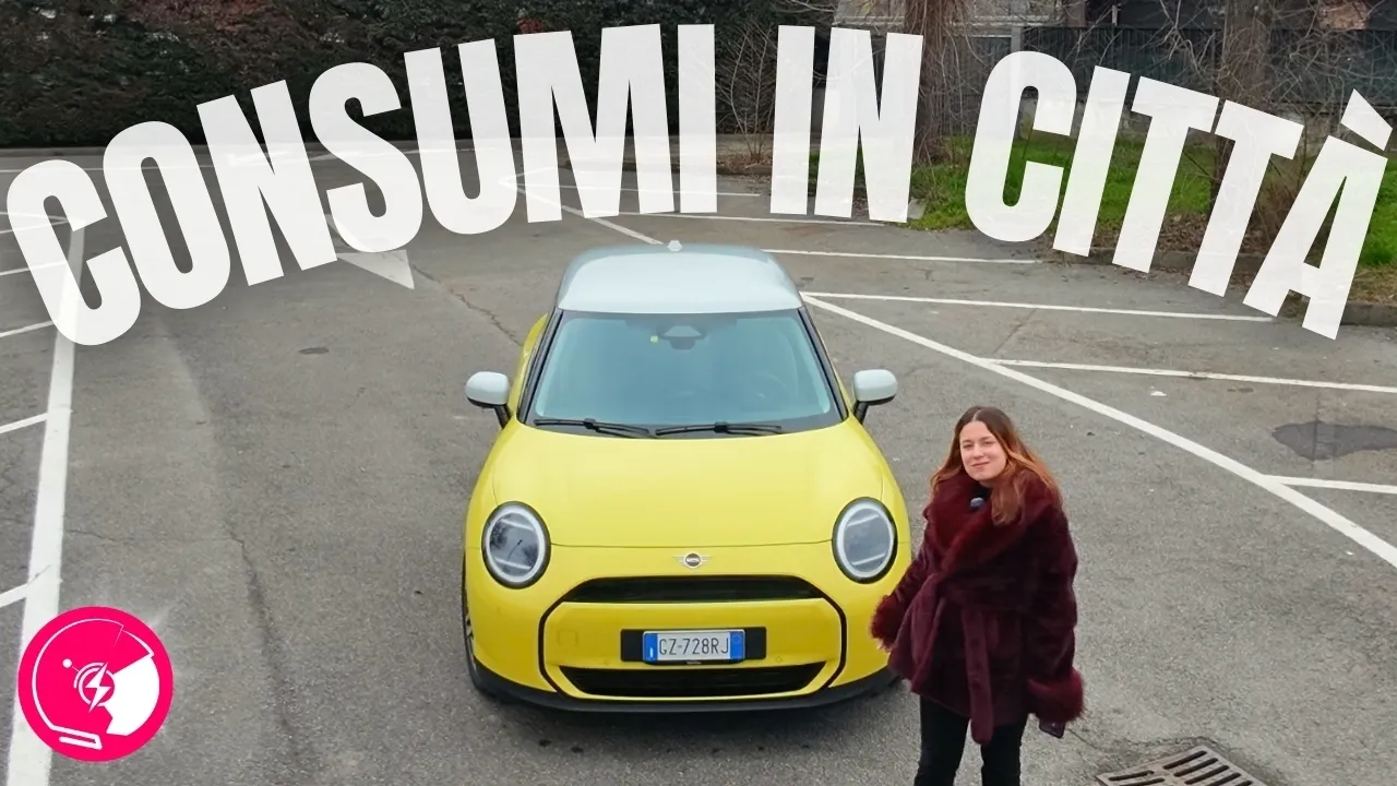 Mini Cooper E, 13,3 kWh/100 km nel test urbano sotto la pioggia