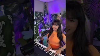 LIVE 🔴: I li li li like it when you sing with me!