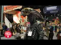 Epic Alien cosplayer shocks cast of Alien Earth at San Diego Comic-Con