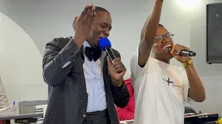 pastor linda makhaye u0026 kwenza cele worship medley capetown unity in christ 
