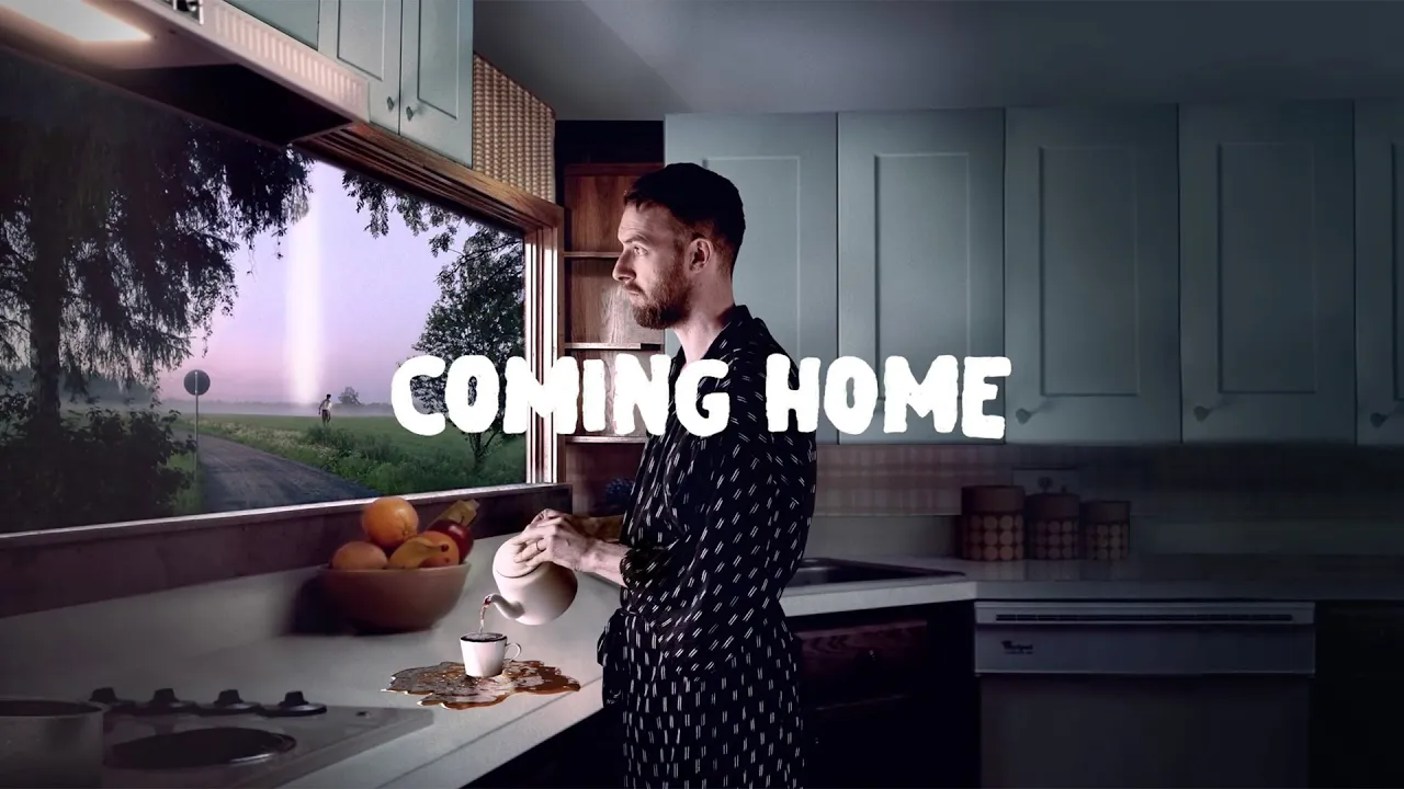 HONNE - COMING HOME (Feat. NIKI) (Official Lyric Video) HONNE - COMING HOME (Feat. NIKI) (Official Lyric Video)