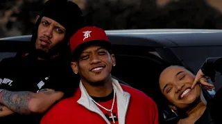 Junior King Kay Medusa Feat Early B OKAY EK WEET Official Music Video 