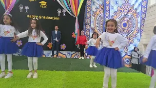 استعراض يا عم حمزه احنا التلامذة استعراض متميز وجميل 