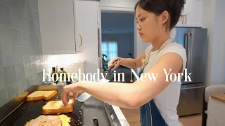 Homebody in New York | What I Eat in a Day (easy, comfort food, cravings!)