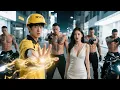Download Lagu 【Full】美女總裁街頭被搶劫，外賣小夥見義勇為被圍攻，怎料他是隱世高手，一招放倒十大強者，美女總裁雙手奉上現金兩億還不夠，還想拐回家當老公！！#短劇 #逆襲 #爽劇