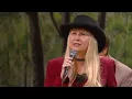 Jeannie Kendall sings "Thank God For The Radio"
