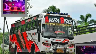  angrt birds holiday bus interier working models onefivemedia angrtbirds
