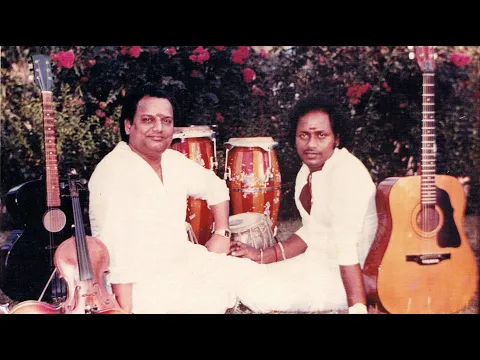 Mookkuthi Thongalile Munne - YouTube