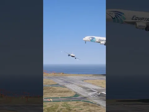 Pilot Rushes Back to the Airport After Engine Smoke